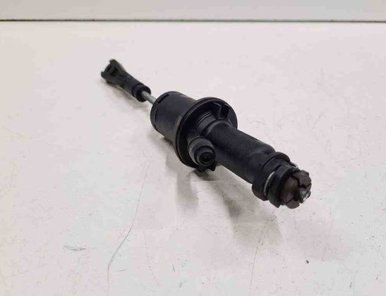 PEUGEOT 407 1 generation (2004-2010) Spojkový valec 9681439480 32719462