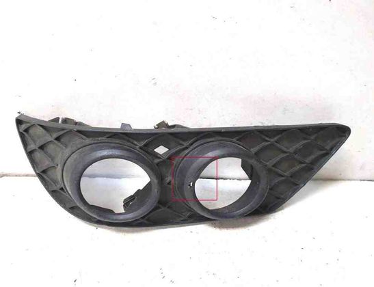 MERCEDES-BENZ C-Class W204/S204/C204 (2004-2015) Одделка противотуманай фары A2048801024 28423818