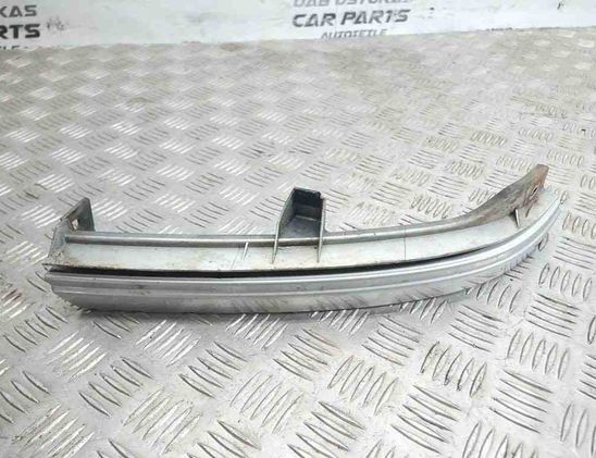 OPEL Zafira A (1999-2003) Front right headlamp trim 90580652 31393466