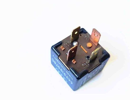 AUDI A4 B5/8D (1994-2001) Relé 443919578C 31402030