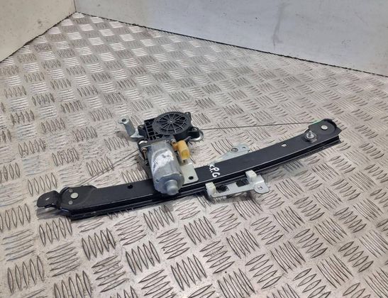 VOLVO S60 1 generation (2000-2009) Zdvíhač pravého zadného dverového okna 119971 32950685