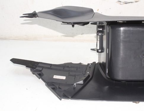 FORD USA Mustang Mach-E 1 generation (2020-2024) Stredová konzola LJ8B-R045K12-A 33023039