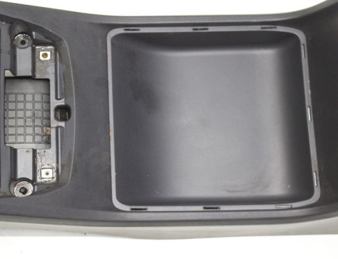 FORD USA Mustang Mach-E 1 generation (2020-2024) Stredová konzola LJ8B-R045K12-A 33023039