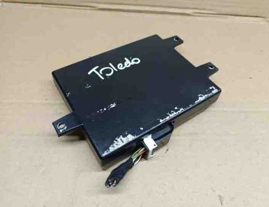 SEAT Toledo 4 generation (2012-2020) Bluetooth ovládacia jednotka 7P6035730N 27952186