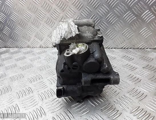 VOLKSWAGEN Jetta 5 generation (2005-2011) Klimatizačné čerpadlo 1k0820803 28610657