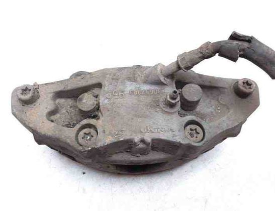 VOLVO XC90 1 generation (2002-2014) Ľavý predný brzdový strmeň 30657303 20559460