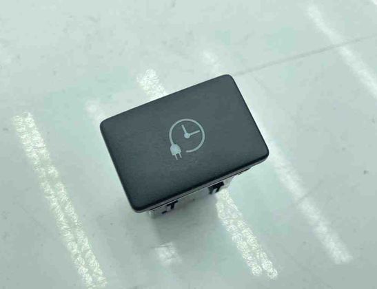 TOYOTA Prius 4 generation (XW50) (2015-2023) Vypínače M58438 31529982