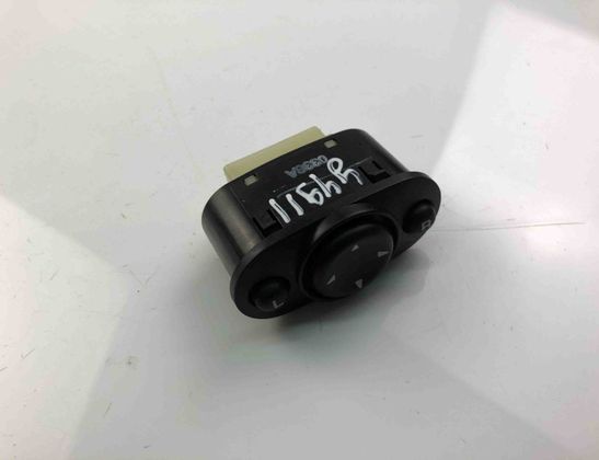 SEAT Leon 2 generation (2005-2012) Переключатель кнопок 04608505AD 14687373