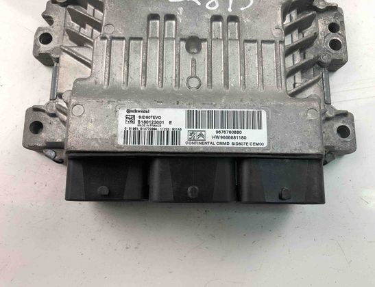 PEUGEOT 508 1 generation (2010-2020) Riadiaca jednotka motora 9676760880,S180123001E 17662110