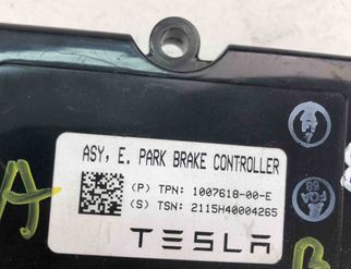 TESLA Model X 1 generation (2015-2024) Kontrolná jednotka 1007618-00-E 25313034