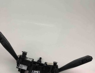 SKODA Yeti 1 generation (2009-2018) Stieračový prepínač 5K0953502M,5K0953521FL 26327431