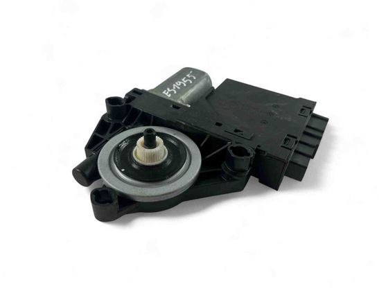 VOLVO V60 1 generation (2010-2020) Motor ovládania okna pravých zadných dverí 966268-103 30057853