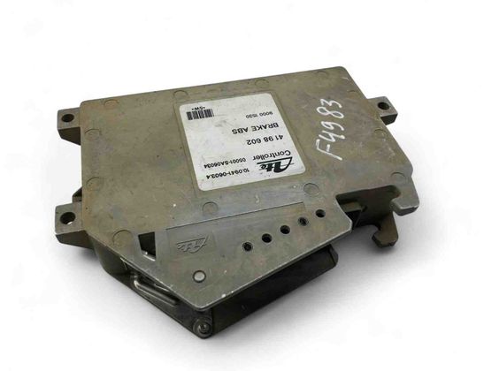 SAAB 9000 2 generation (1993-1998) ABS kontrolná jednotka 4198602 32592359