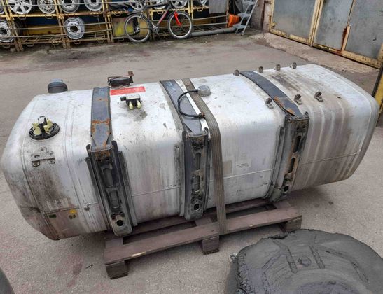 MERCEDES-BENZ ACTROS MP4 (2011-present) Fuel Tank A9604703101,9604703101,A0165426317,A0165426317,0165426317,358801,A0095428218,A0095428218,0095428218,L2000xW750xH65mm,A9604703101 29531183