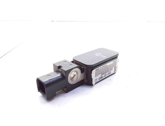 MAZDA 6 GG (2002-2007) Датчик удара передний правый 062404,Gj6a57kc0 15365674