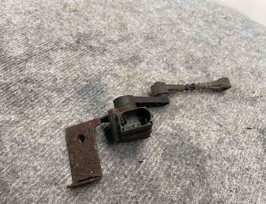 LAND ROVER Range Rover Evoque L538 (1 gen) (2011-2020) Rear Right Height Level Sensor AF225B732AC 32188163