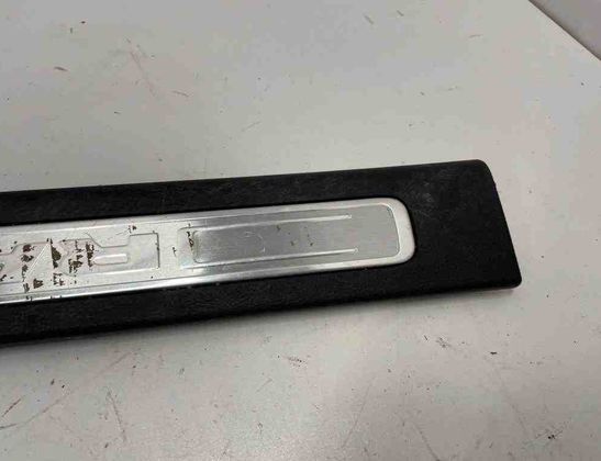 DODGE Ram 4 generation (2008-2023) Pravý predný prahový lišta 6WC701X7AA,6ER28TRMAD 32196015