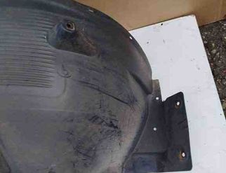 BMW X3 E83 (2003-2010) Pravý predný vnútorný blatníkový podklad 3400054 31061422