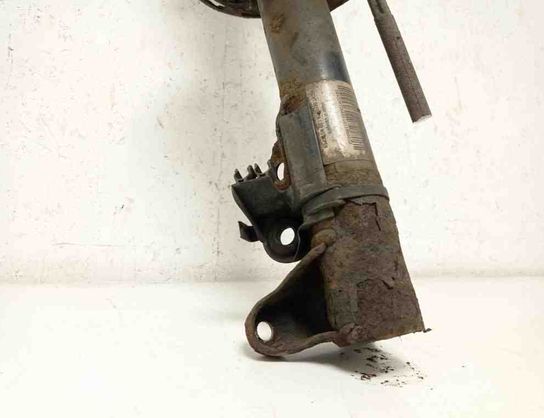 MERCEDES-BENZ C-Class W204/S204/C204 (2004-2015) Front Right Shock Absorber A2043207366 28433672