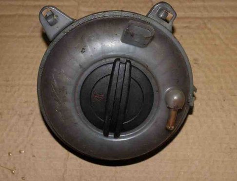 VOLKSWAGEN Golf 8 generation (2019-2023) Expanzná nádrž 5Q0121407A 31943303