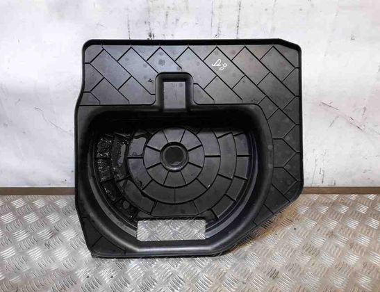 AUDI A4 B8/8K (2011-2016) Ozdobenie sekcie rezervného kolesa 8T0012116B 15368046