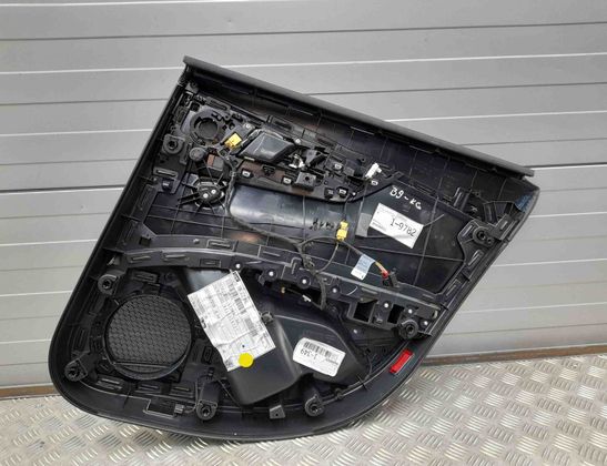 AUDI A4 B9/8W (2015-2024) Zadný ľavý dverový panel 8W0867487 15468469