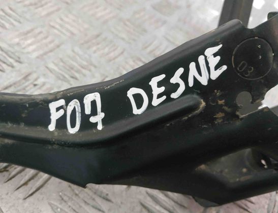 BMW 5 Series Gran Turismo F07 (2010-2017) Держатель переднего правого крыла 7193422,41357193422 15426628