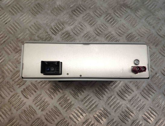 MERCEDES-BENZ GLE W166 (2015-2018) Hudobný prehrávač bez GPS A2229009211 30326862