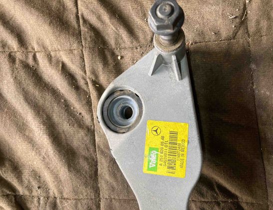 MERCEDES-BENZ R-Class W251 (2005-2017) Front Windshield Wiper Mechanism A2518201742 28392167