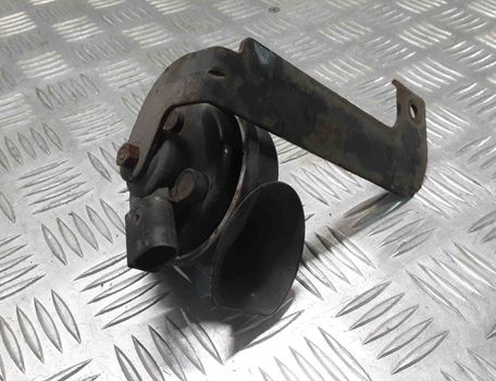 VOLKSWAGEN Touareg 1 generation (2002-2010) Signál houkačky 7L6951185 28393787