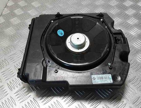 BMW 7 Series F01/F02 (2008-2015) Subwoofer 9227483 30452431