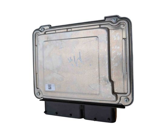 VOLKSWAGEN Passat B8 (2014-2023) Riadiaca jednotka motora 04E907309CG 31162493