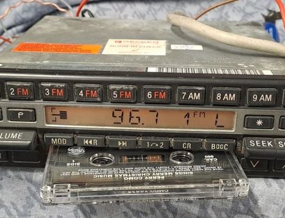 MERCEDES-BENZ SL-Class R129 (1989-2001) Hudobný prehrávač bez GPS A0018209289,A1298200714,A0018209689,A1298202615,A0028208686 32843617