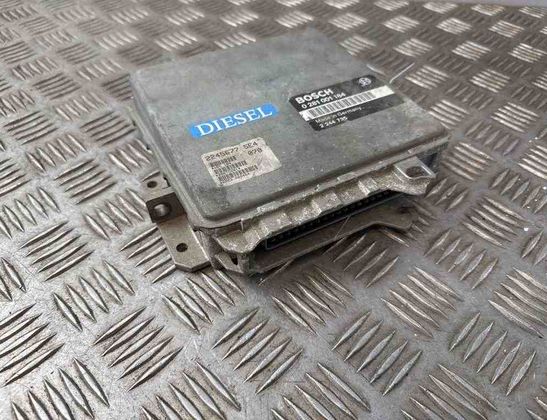 BMW 5 Series E34 (1988-1996) Riadiaca jednotka motora 0281001184,2244735 31594036
