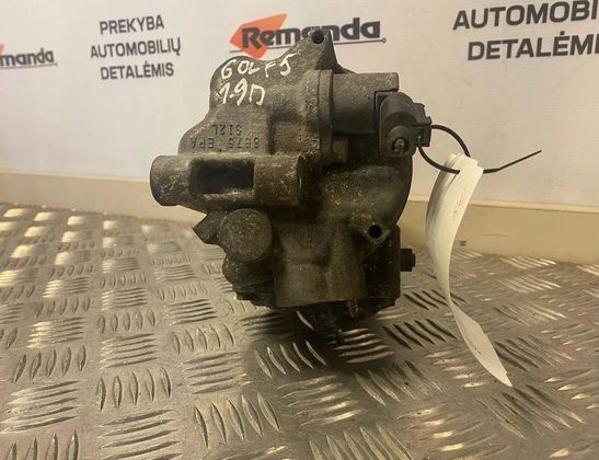 VOLKSWAGEN Golf 8 generation (2019-2023) Klimatizačné čerpadlo 1K0820803 31606668