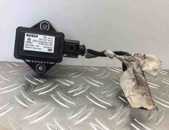 AUDI A8 D3/4E (2002-2010) Acceleration Sensor 8E0907637A,8E0907637,0265005245 21447811