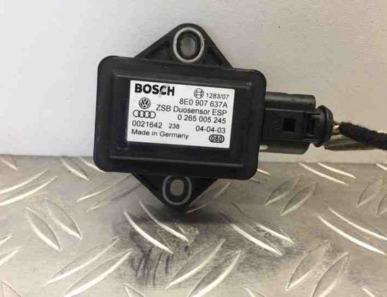 AUDI A8 D3/4E (2002-2010) Acceleration Sensor 8E0907637A,8E0907637,0265005245 21447811