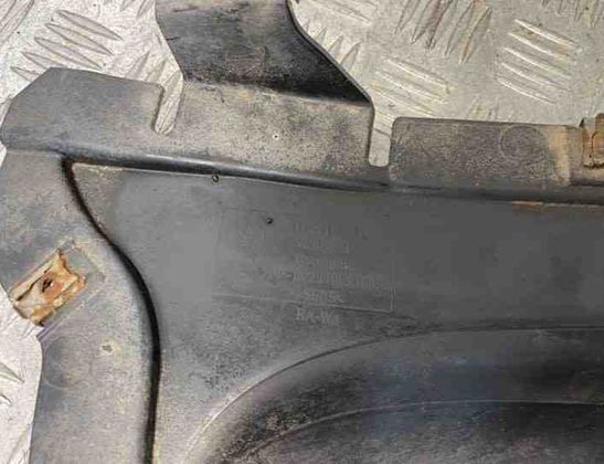 BMW 5 Series F10/F11 (2009-2017) Pravý predný vnútorný blatníkový podklad 7186517,51757186517 21448066