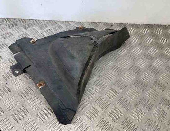 BMW 5 Series F10/F11 (2009-2017) Pravý predný vnútorný blatníkový podklad 7186517,51757186517 21448066