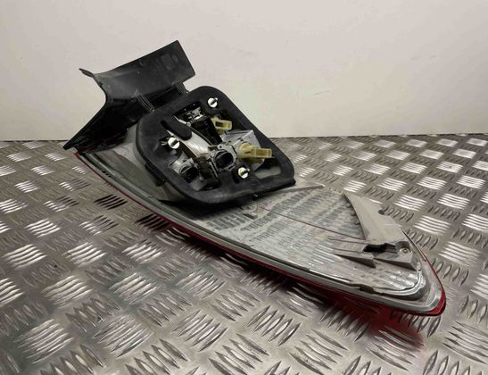 BMW X6 E71/E72 (2008-2012) Pravé zadné svetlo 7179984 28001759