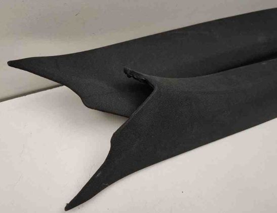 MERCEDES-BENZ E-Class W212/S212/C207/A207 (2009-2016) Pravý A stĺpikový obklad A2076902725 31460788