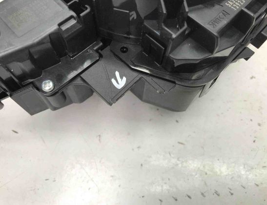 BMW 2 Series Active Tourer U06 (2021-2023) Stieračový prepínač 5A31C10 30190574