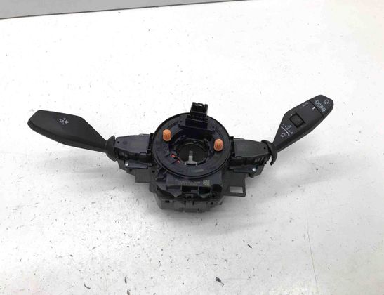 BMW 2 Series Active Tourer U06 (2021-2023) Stieračový prepínač 5A31C10 30190574