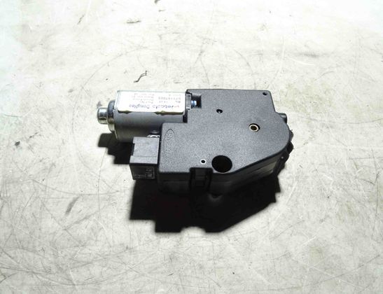 KIA Sorento 1 generation (2002-2011) Sunroof motor 1701848,07377551,071107003 14943724