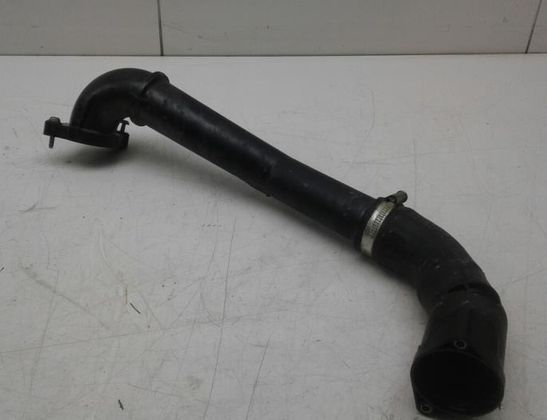 AUDI Q2 1 generation (2016-2024) Ľavá strana medzichladiča hadica 04L145770H 14983723