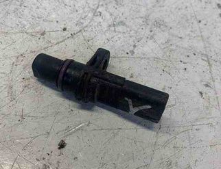 AUDI A4 B9/8W (2015-2024) Датчик оборотов распределительного вала 04l907601 32117652