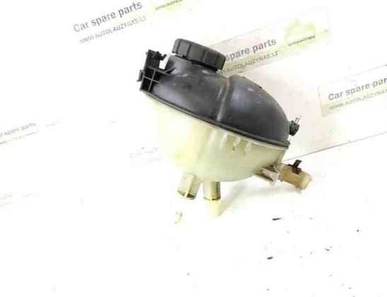 MERCEDES-BENZ C-Class W204/S204/C204 (2004-2015) Expanzná nádrž 2045000049,2045000549 27139715