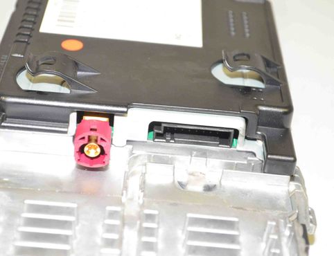 BMW 5 Series F10/F11 (2009-2017) Navigation System 9212455,7248923,9243897,9239155,65829212455,65829200321,9200321,65829206448,9206448,65509243897,65509241826,9241826,65509266385,9266385,65129239155,65129257008,9257008,65129237173,9237173,65129228914,9228914,65129223394,9223394 25319411