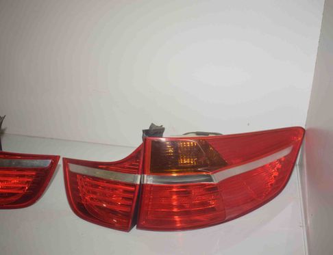 BMW X6 E71/E72 (2008-2012) Sada zadných koncových svetiel 7179984 32185412