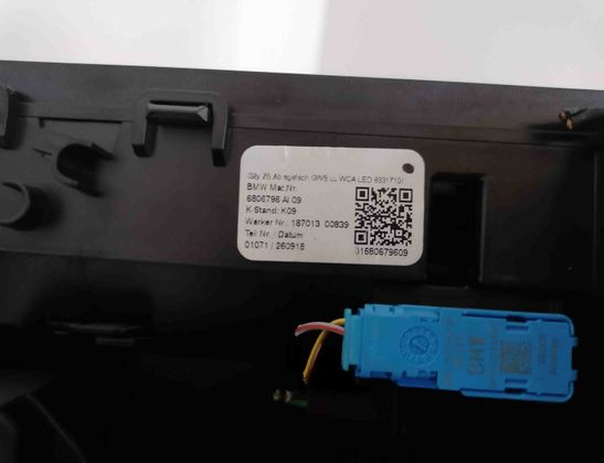 BMW 3 Series G20/G21/G28 (2018-2024) Stredová konzola 6997893,6996833 14588387